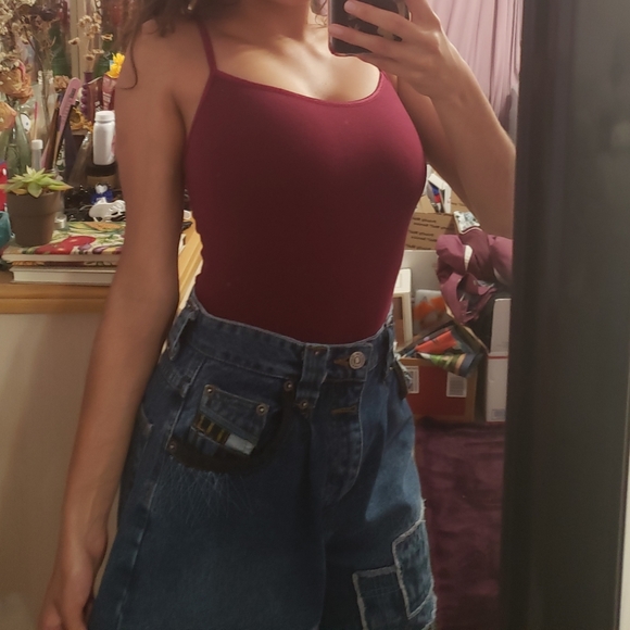 SO Tops - 🔴 FREE w/ Purchase: Y2K Cropped Maroon Cami Tank 🔴